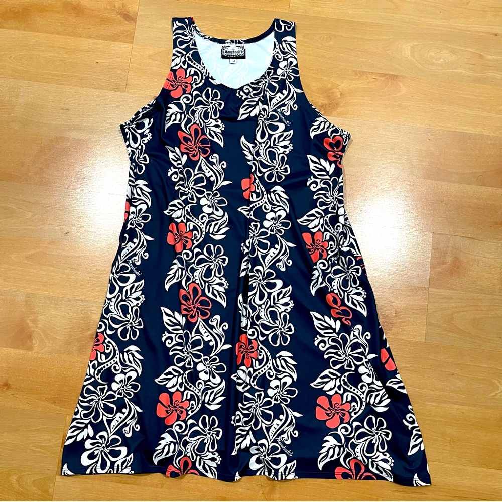 EUC Manuhealii Sleeveless Swing Dress